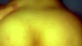 Fudendo a rabuda cacheada na madrugada