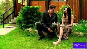 Kattie i Kristof dele prelep trenutak u studentskom domu