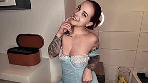 i'm excited follow me and text me for free