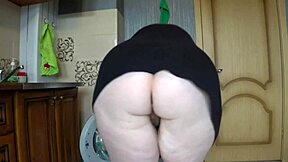 Mature Wife's Juicy PAWG and Hairy Pussy Captured?