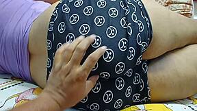 Puja, is your sexy ass getting that deep massage from the old housewife?