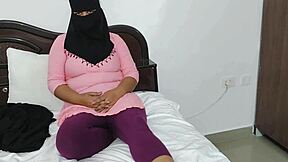 Salma muslim girl fucks friend with hindi dirty audio