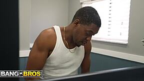 i got caught stroking and ended up cumming on her face