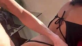 Casal Fode Na Janela De Prédio Para Os Vizinhos Verem