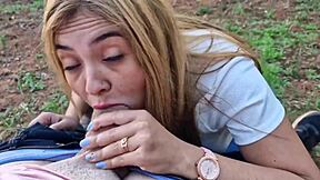 I'm suckin big cock like crazy, can't beleive!