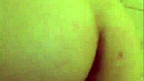 Wet pussy in hotel shower