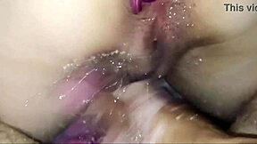 i'm a horny bunny craving that starvation pussy so badly.