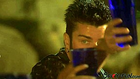 Girlfriend's pussy licked in vintage video?