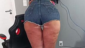 I Wearing Sexy Shorts!