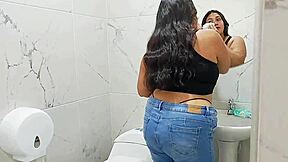 Abandoned girl gets help from stranger ends in rough sex