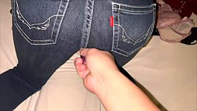 amateur couple in love hotel, creampie surprise