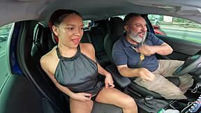 ela entra na carona para dar apenas o c� - lua baiana