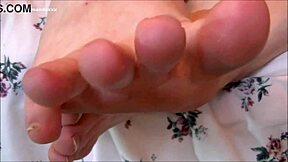 Worship My Goddess Feet And Toenail Clippings