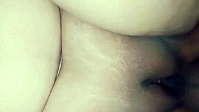 Mi esposa tiene vagina apretada que me hace sentir emociones intensas