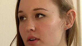 Mature granny lesbian scissoring