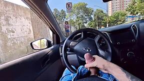 Oh N�o Galo Estranho Se Masturbando Em P�blico