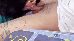 Se Tem Uma Coisa Que Ela Gosta É De Fazer Garganta Profunda E Sentar Até Eu Enchê-La De Porra Completo No Red