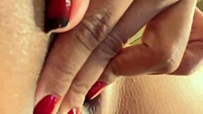 My name! she shouted during muff diving, rosa vermelha