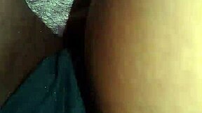 Can you believe this African BBC fucking sexy ebony in interracial cumshot?