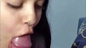 novinha no boquete profundo e desleixado acaba engolindo porra completo no red