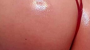 watch this sexy latina masturbate with squirts before anal