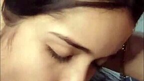 novinha no boquete profundo e desleixado acaba engolindo porra completo no red