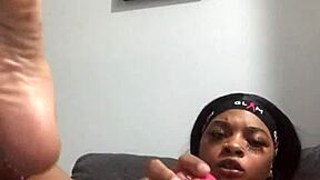 upclose hairy pussy play