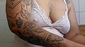 Pregnant Woman Shows Off Her Big Ass And Mature Body