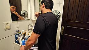 Madrasta Pretends Not To Be Interested, Spying On Her Hot Stepson Until She Gets What She Wants