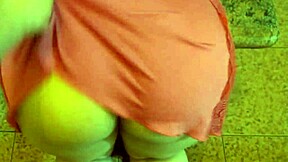 The husband left, so I took advantage to get the naughty wife.