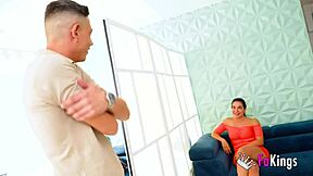 Sexy blind date Daniela Melo shows how easy it is to fuck as a hot Latina