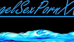 latina con los ojos vendados solo ama el tiempo de mamada hasta que recibe semen en la boca