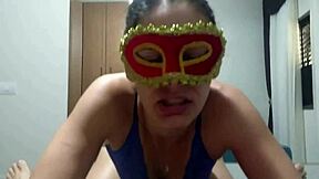 Wow, Coroa Ninfomaníaca Devouring Multiple Cumshots In Her Mouth, Loving It!