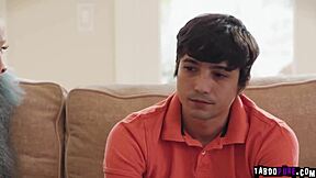 Vil stifmor tage sig af Rickys behov?