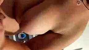 Kandy Kane, the Chubby Sri Lankan Housewife, in Amateur Video