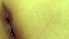 Hinata Komine Uses Toys Sensually