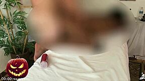 Married Latina turns intense massage into passionate fucking.