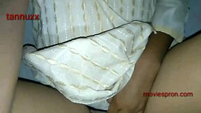 girlfriend's desi pussy fucked by radha 😏