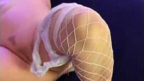 Steffi dances her pussy on new year!