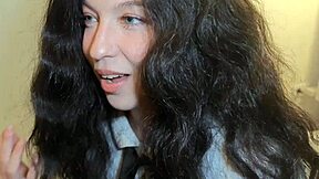 Quick Fuck with 18yo Before Her Parents Get Home