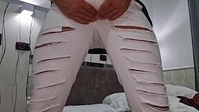 Muscular Bodybuilder Masseuse Gets Oiled and Spanked in Homemade Exhibitionist Striptease with Dirty Talk