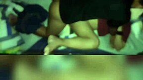 Asian chubby pregnant woman enjoys creampie sex.