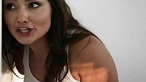 I luv dat brunette milf facesittin my big tits as a lesbian dominatrix