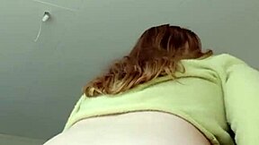 Curvy Swedish Amateur Agnes Rose Wet Pussy Fingering And Squirting