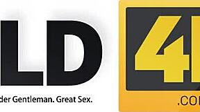 Old Guitarist Lets Young Fan Play His Instrument