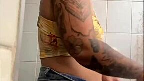 Eu estou na live e abri meu zíper pra mostra o quanto eu tô querendo dar