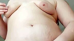 Curvy Swedish Amateur Agnes Rose Wet Pussy Fingering And Squirting