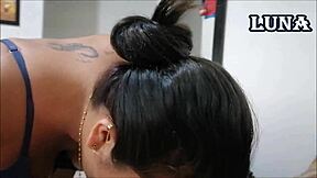 Gran culo venezolana culeando una verga