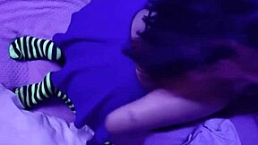 atrapada masturbandose por compañero de cuarto