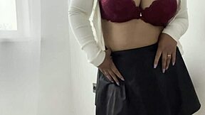 Milf gives hot joi with dirty talk!